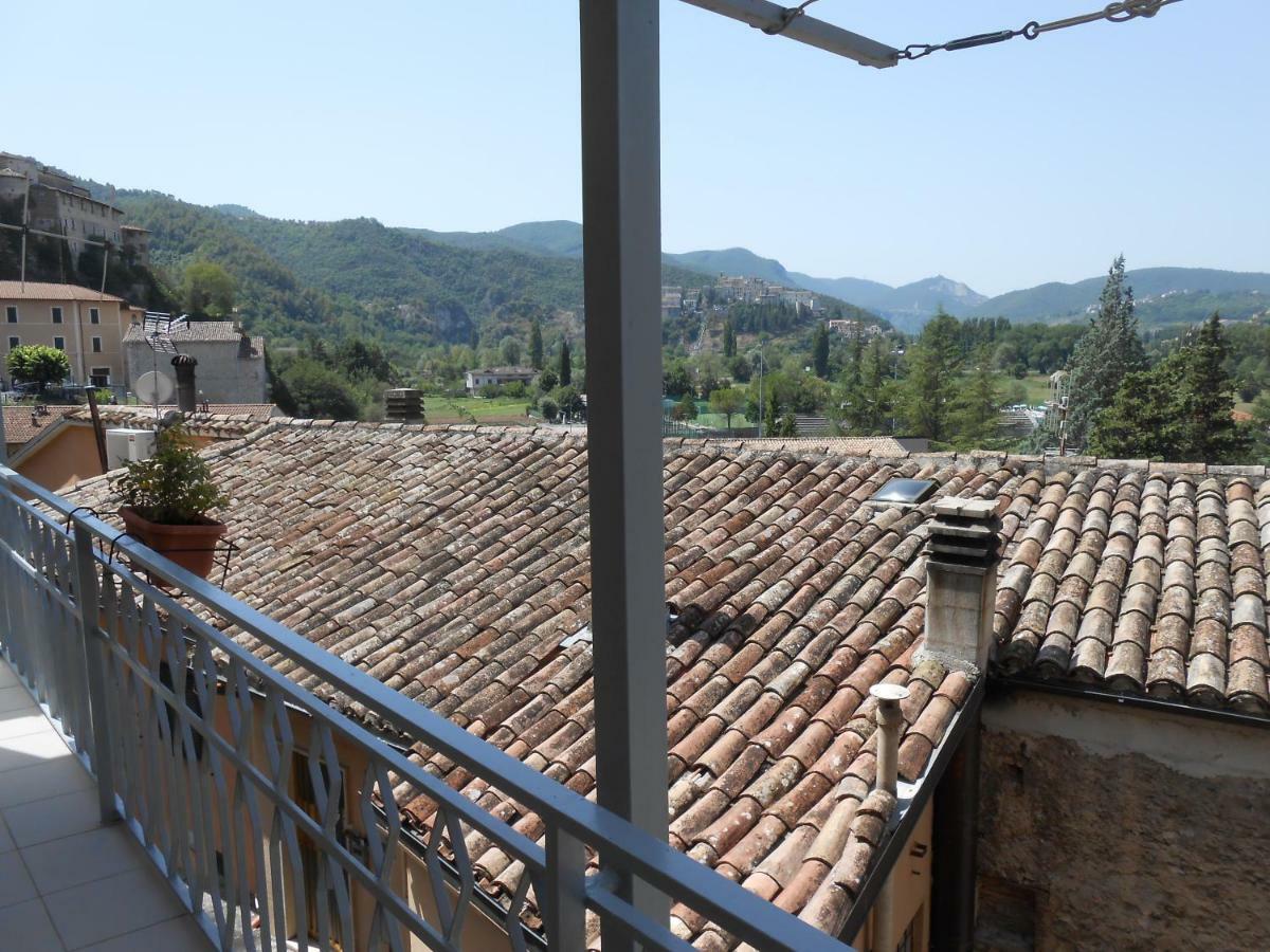 La Casa Nel Borgo Villa Arrone ภายนอก รูปภาพ